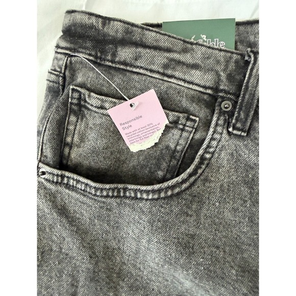 Wild Fable Black Wash Super High Rise Straight Jeans Size 30 - Picture 5 of 6